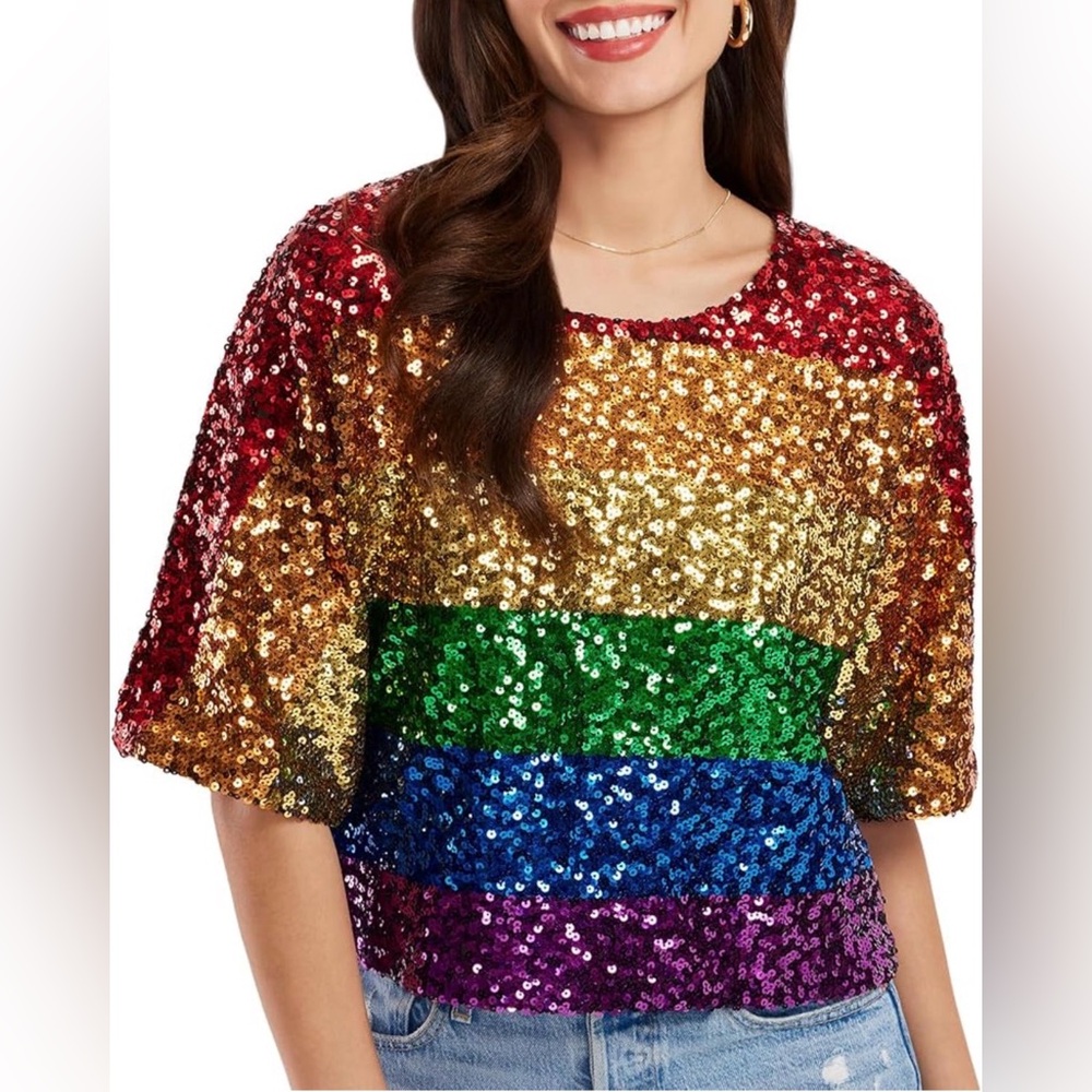 Tipsy Elves Rainbow Sequin Cropped Tee Small NWT Pride Festival Party Top<<294>>